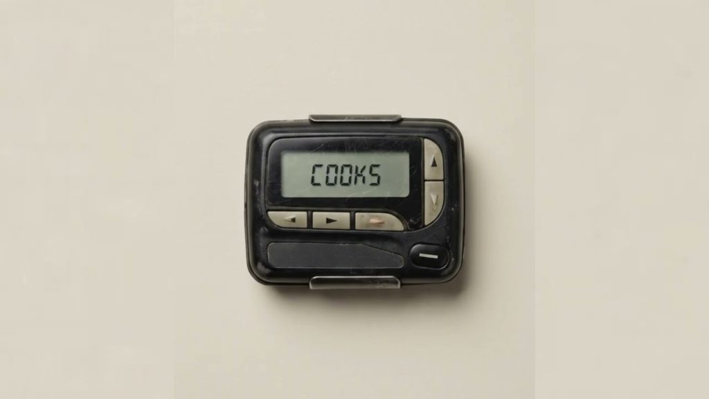 Grafh x Stove God Cooks – ‘1-800’ Grafh x Stove God Cooks – ‘1-800’